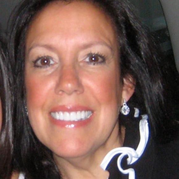 Meet your Posher, Deborah - Picture 1 of 1